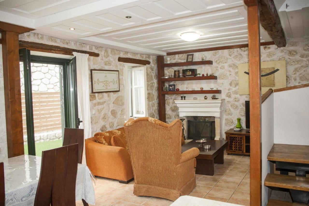 Villa Damiani Nikiana Extérieur photo